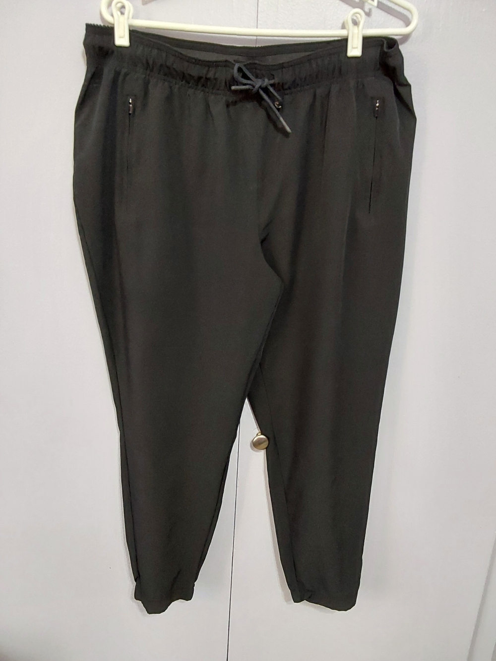 Spyder Black Athletic Jogger Pants with Drawstring